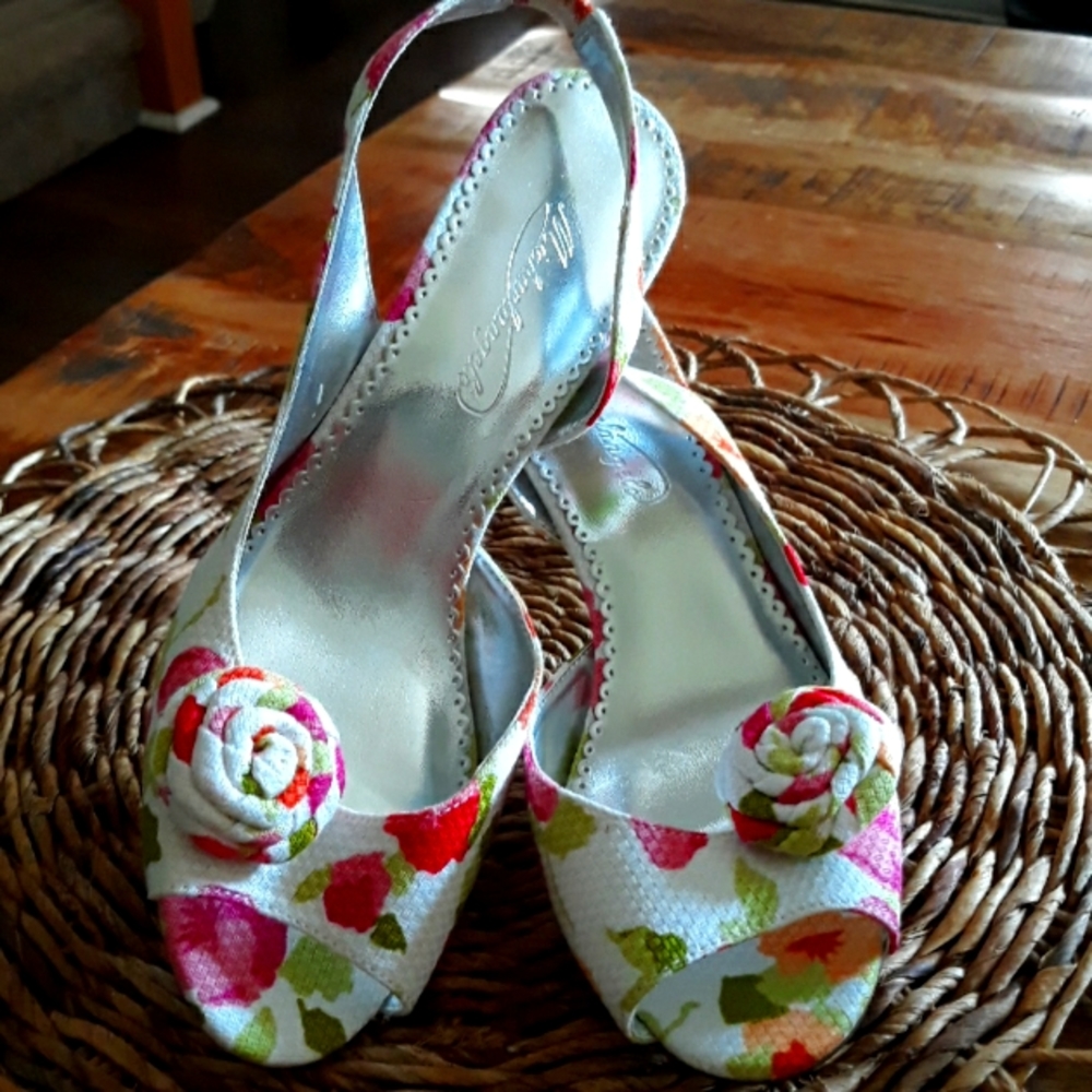 Michael angelo sling back heels